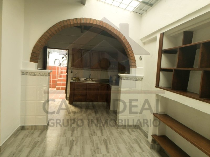 Casa disponible para Venta en Retiro Centro Foto numero 1