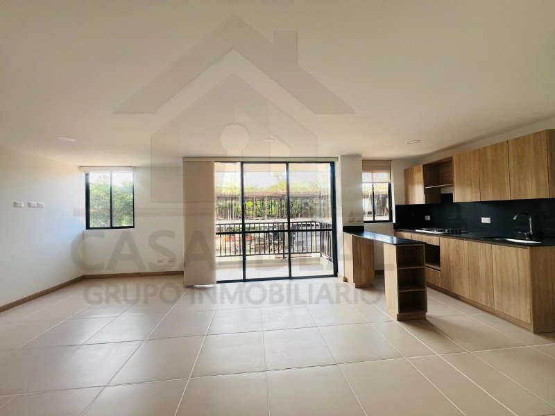 Apartamento disponible para Ambos en La Ceja Centro Foto numero 1