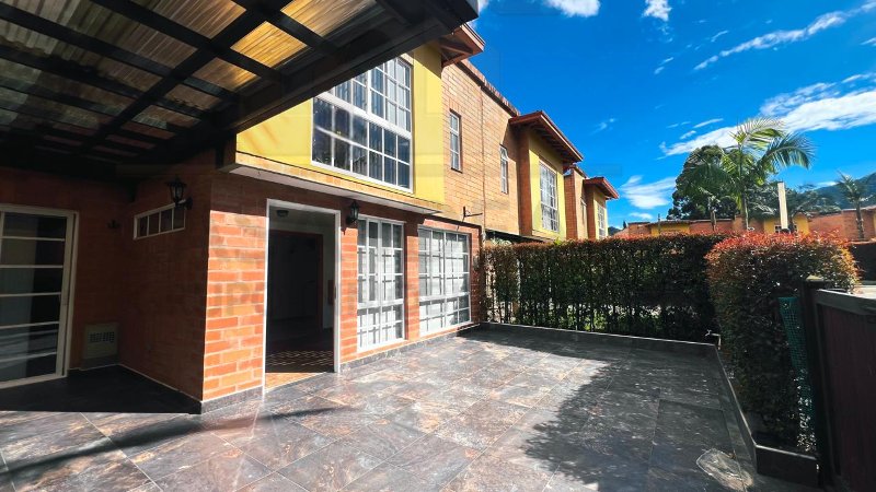 Casa disponible para Arriendo en La Ceja Payuco Foto numero 1